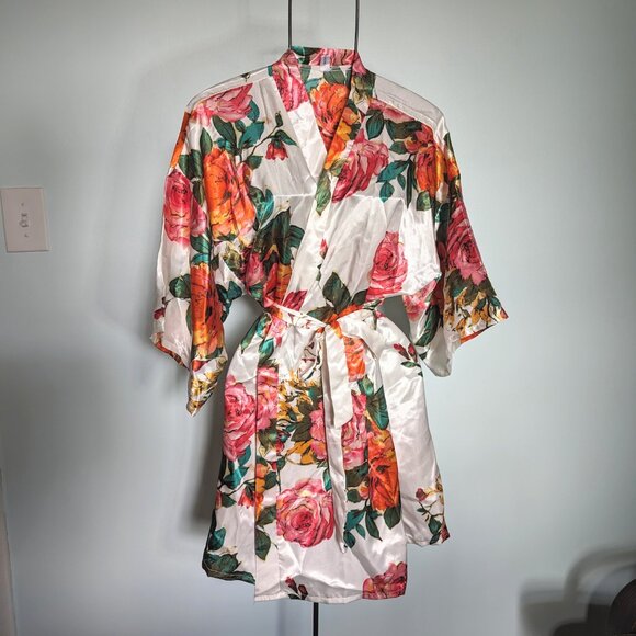 NWOT- Floral Satin Bridal Robe, Sz L-XL - Picture 4 of 5